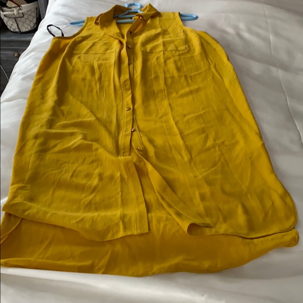 Yellow long sleeveless blouse - Picture 1 of 3